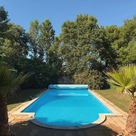 Manoir Comte * Savignac-sur-Leyze